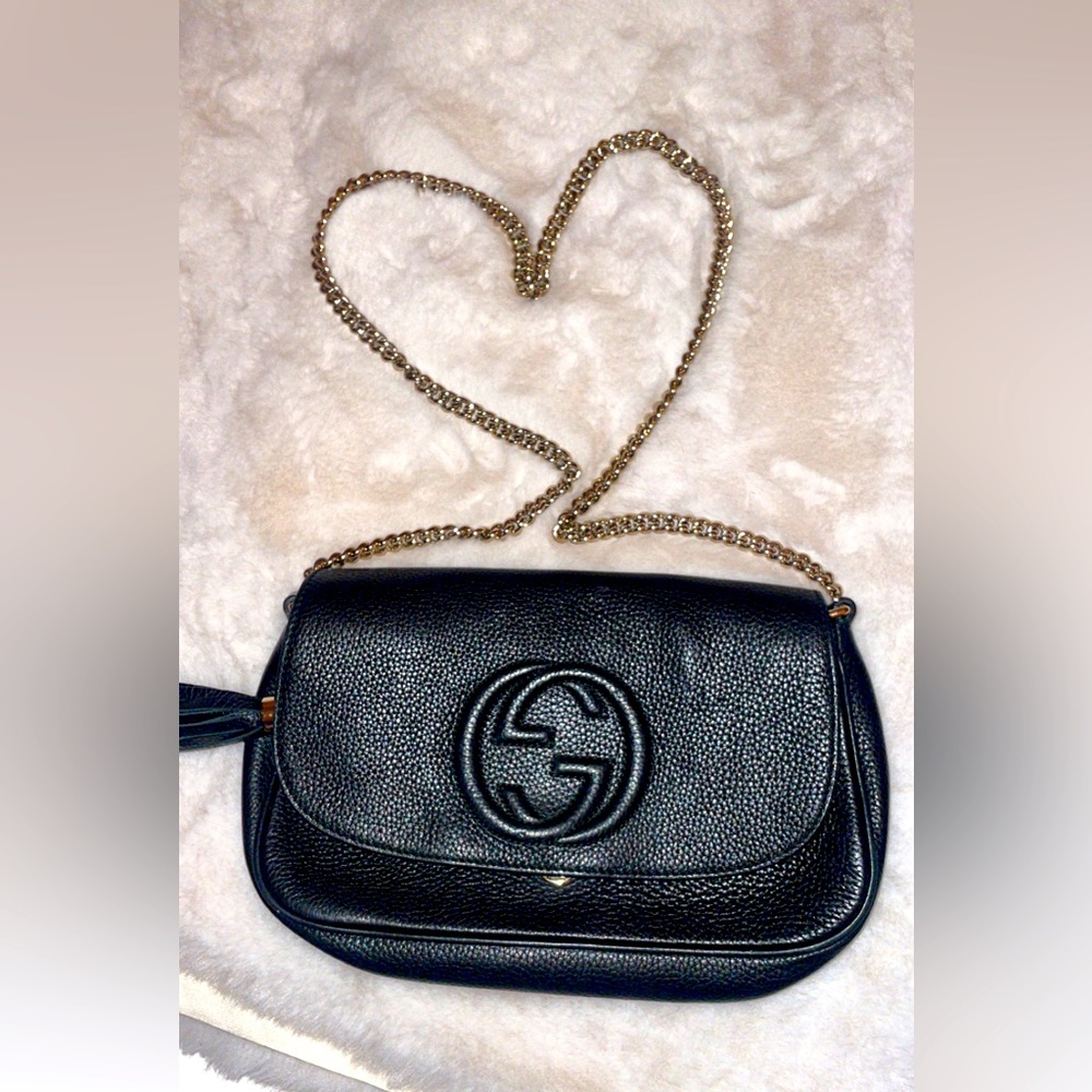 Gucci soho black leather bag